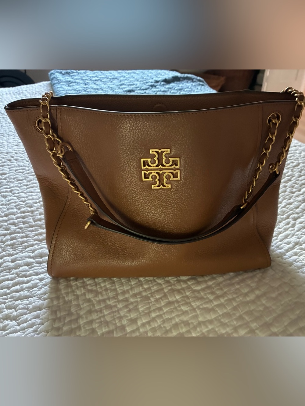 Tory Burch Brown Leather Shoulder Bag with Gold Logo and Chain Strap